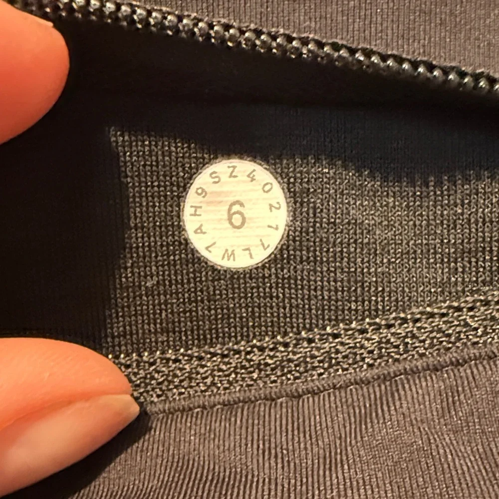 Lululemon Pace Perfect Short (3") - Picture 2 of 5